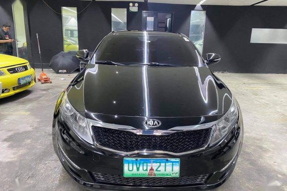 Selling Kia Optima 2013