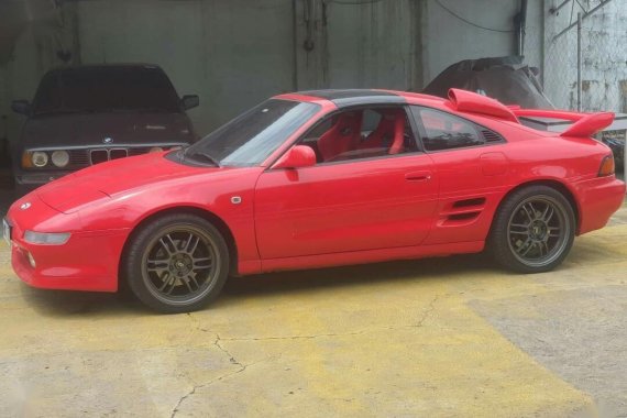 Selling Red Toyota MR2 1993 in Limay