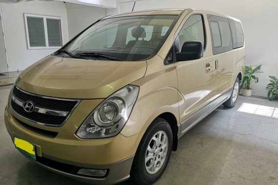 Sell 2012 Hyundai Starex 