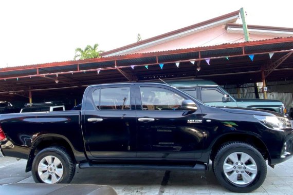 2019 TOYOTA HILUX 4X2 MANUAL TRANSMISSION