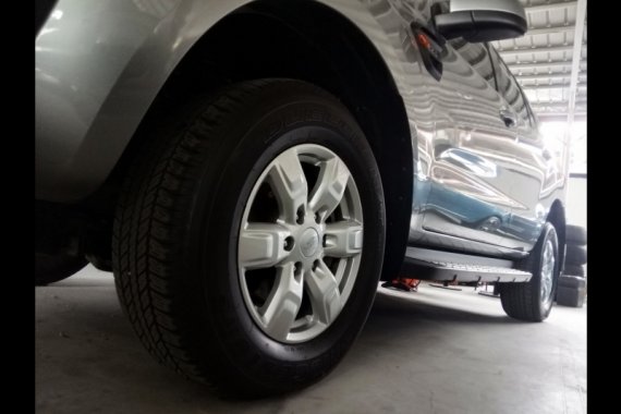 Selling Silver Ford Everest 2019 in Pasig