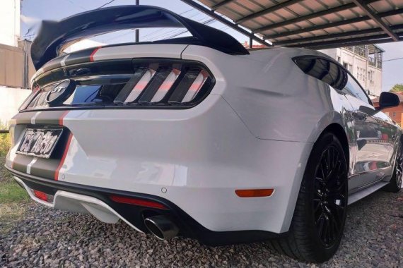 White Ford Mustang 2017 for sale in Quezon