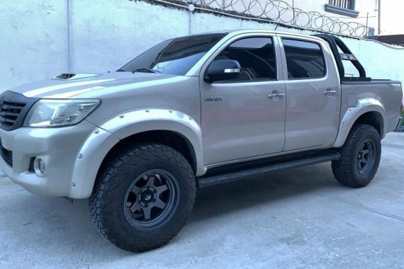 Sell 2013 Toyota Hilux 