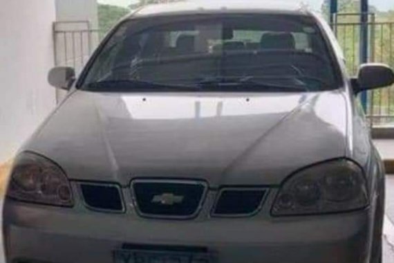 Selling Silver 2004 Chevrolet Optra  second hand