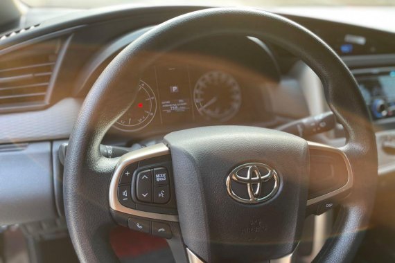 Selling Toyota Innova 2020 