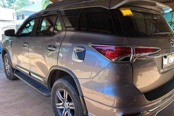 Toyota Fortuner 2017 M/T