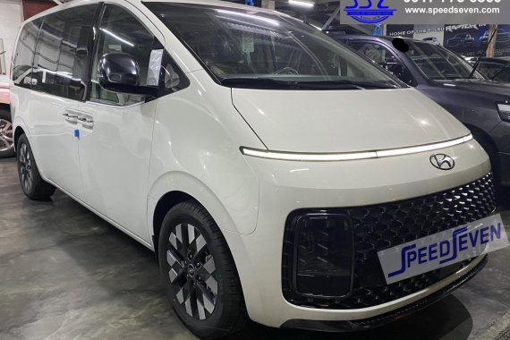 Hyundai staria lounge 2021