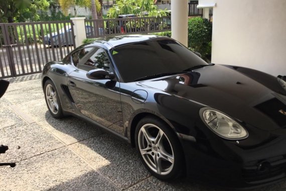 Selling Porsche Cayman 2008