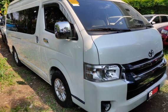 Selling Toyota Hiace Super Grandia 2019 