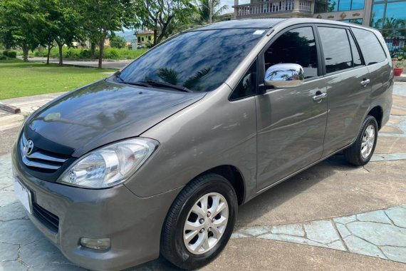 TOYOTA INNOVA E 2008 MODEL - Automatic 