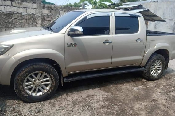 TOYOTA HILUX 2013 4x4