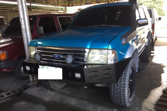 Pre-owned Ford Everest M/T 2005 For Sale At Good Price