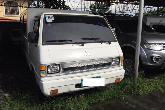 Selling Cheap Used Mitsubishi L300 2014 At Affordable Price