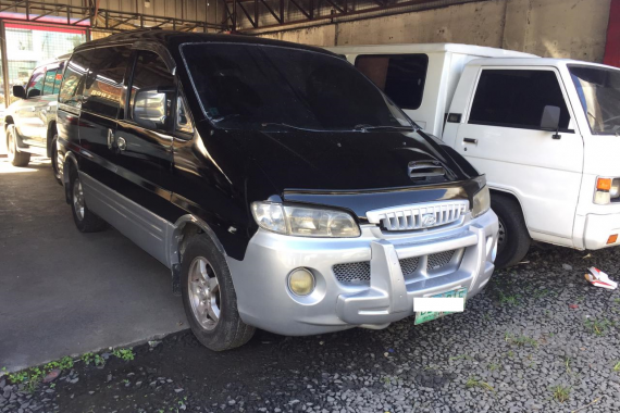 Selling used 2004 Hyundai Starex  in Black