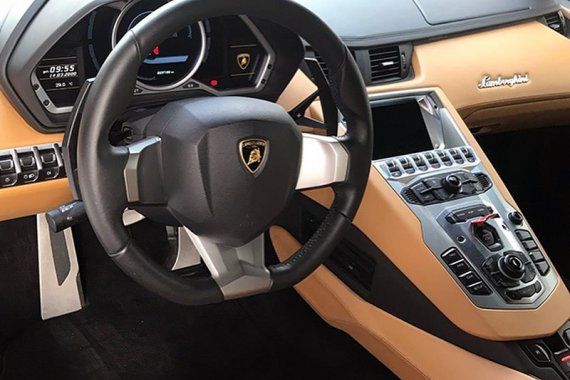 2014 Lamborghini Aventador 700-4