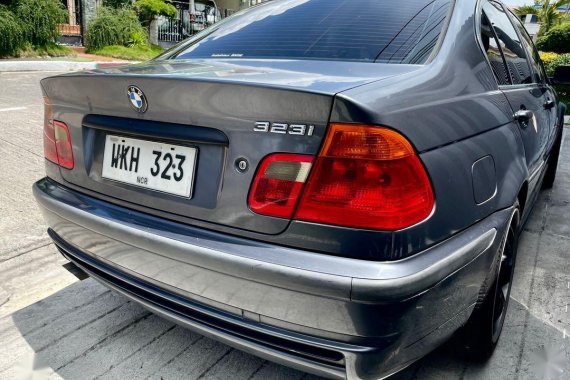 Sell 2000 BMW 323I