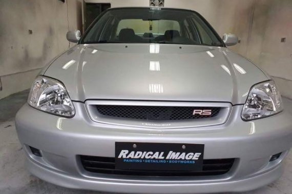 Selling Silver Honda Civic 1999 