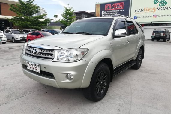 2010 TOYOTA FORTUNER G 4X2