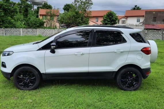 White Ford Ecosport 2017 SUV at Manual for sale in Bacoor