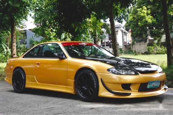 Selling Nissan Silvia 1998