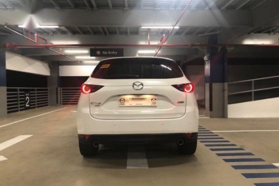  White Mazda Cx-5 2018 for sale in Automatic