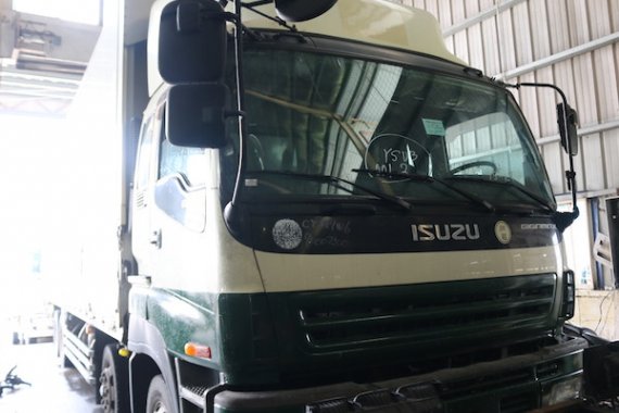 ISUZU GIGA Aluminum Wing Van 12 Wheeler