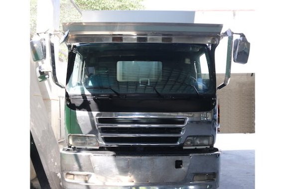 ISUZU GIGA Dump Truck