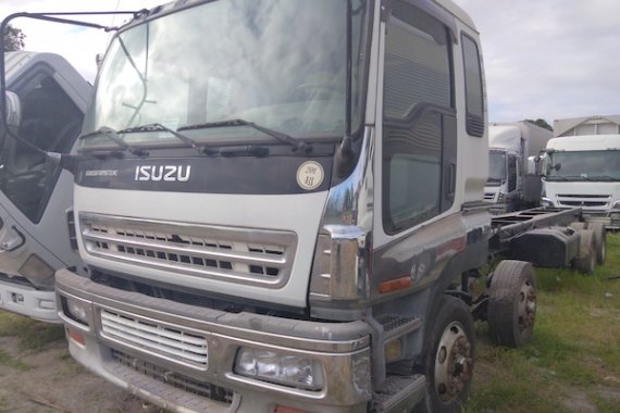 ISUZU GIGAMAX Cab & Chassis 12 Wheeler