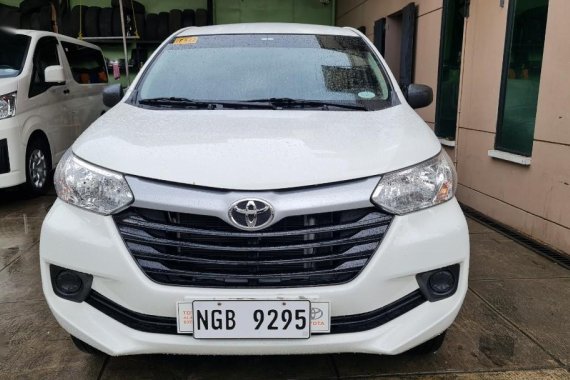 White Toyota Avanza 2020 for sale in Manual