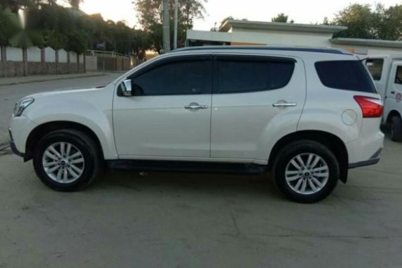 Selling Pearl White Isuzu Mu-X 2018 in Parañaque