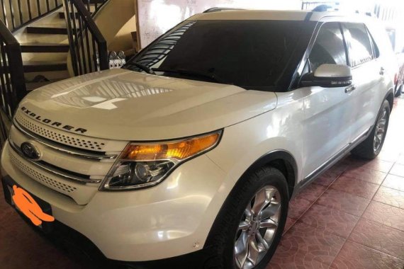 White Ford Everest 2014 for sale in Pasig
