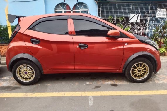 Sell 2015 Hyundai Eon in Pasig