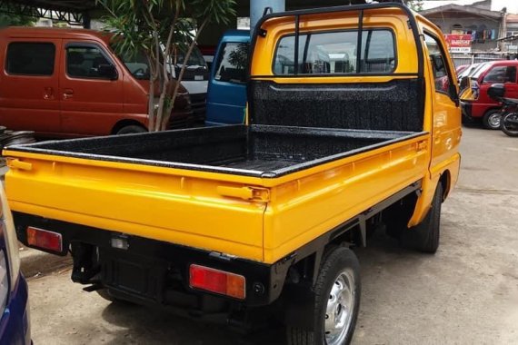 Selling Yellow Suzuki Carry 2000 in Cagayan de Oro