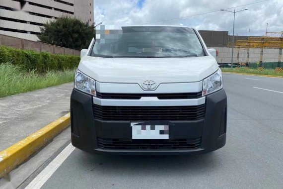 Selling Toyota Hiace 2020 in Quezon City