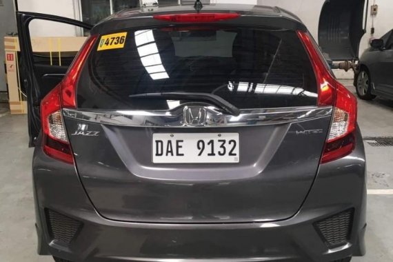 Selling Honda Jazz 2017 in Quezon City