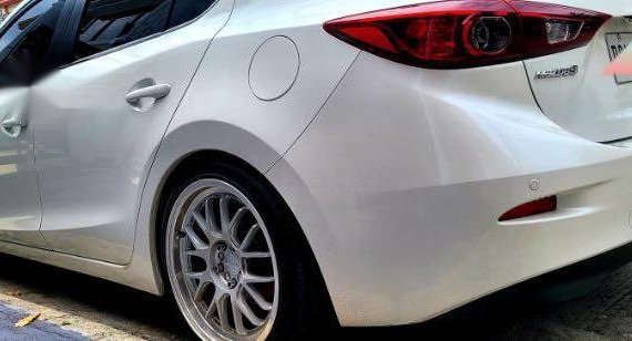 White Mazda 3 2016 for sale in Pasig