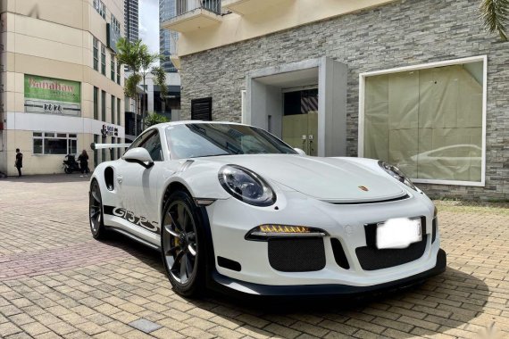 Selling White Porsche 911 2018 in Makati