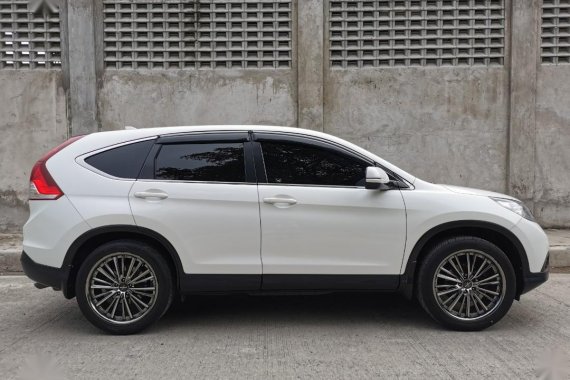 White Honda CR-V 2012 for sale in Manila
