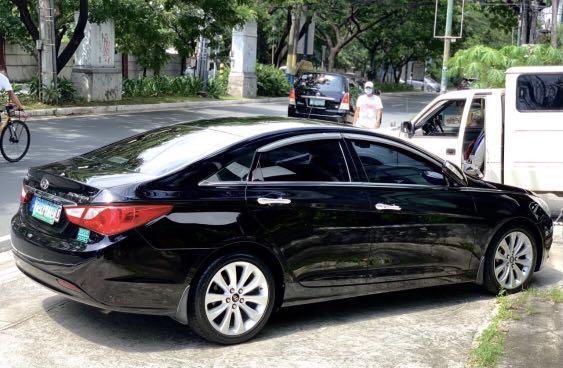 Selling Black Hyundai Sonata 2011 in Parañaque