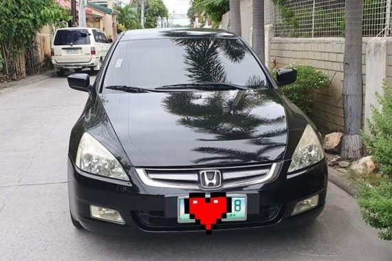 Black Honda Accord 2004 for sale in Angeles