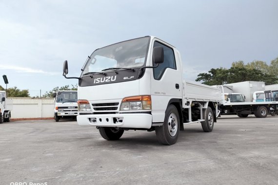 ISUZU DROPSIDE 10 FT. SINLGE TIRE