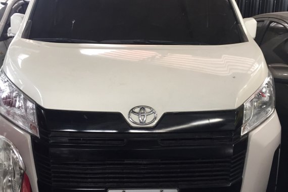 2019 Toyota Hiace Commuet Deluxe M/T
