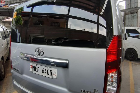 2020 Toyota GL Grandia M/T