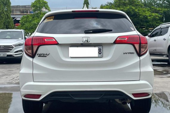 White Honda HR-V 2015 for sale in Makati