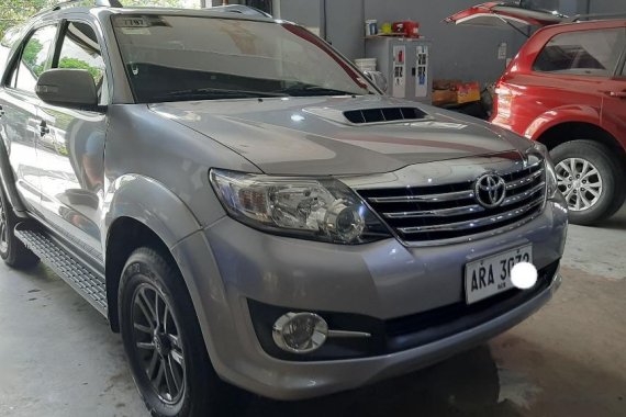 Selling Silver Toyota Fortuner 2015 in Mandaluyong