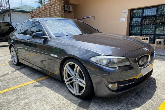 Grayblack BMW 520D 2014 for sale in Mandaluyong