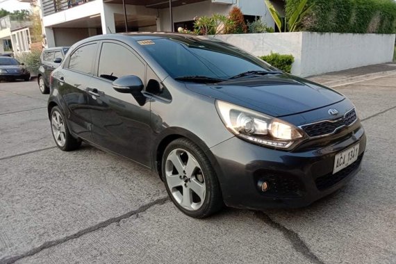 Second hand 2014 Kia Rio 1.4 EX AT for sale in good condition