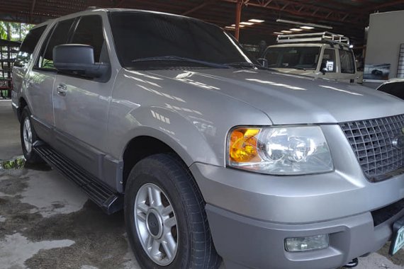 2004 Ford Expedition SUV / Crossover at cheap price