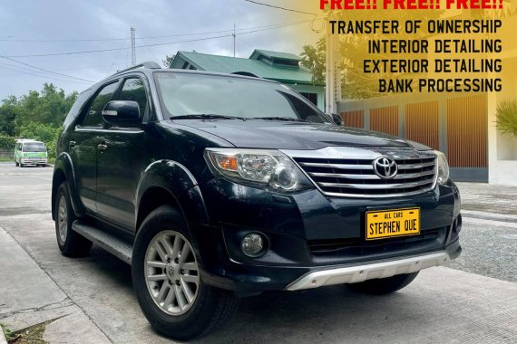 RUSH sale! Black 2013 Toyota Fortuner G 2.7 4x2 A/T Gasoline SUV / Crossover cheap price