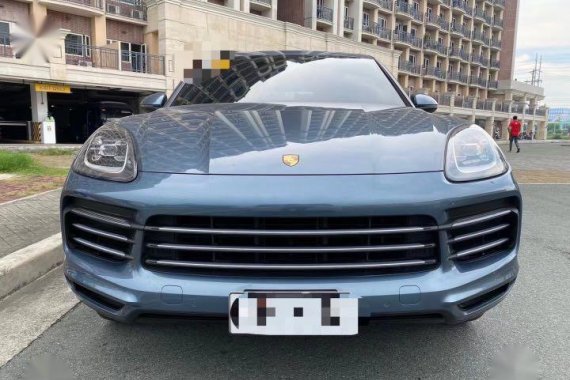 Selling Blue Porsche Cayenne 2019 in Manila